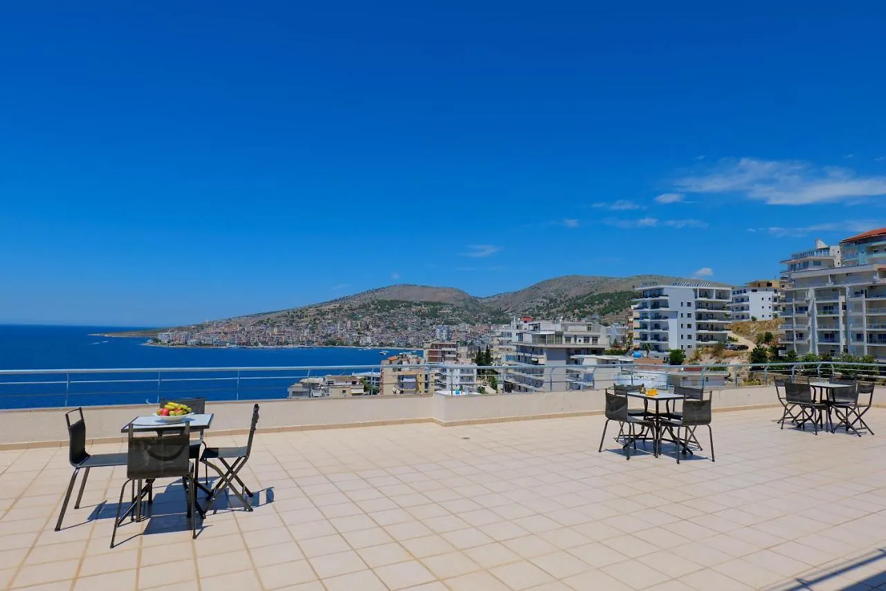 Verano Hotel Sarandë 3*,