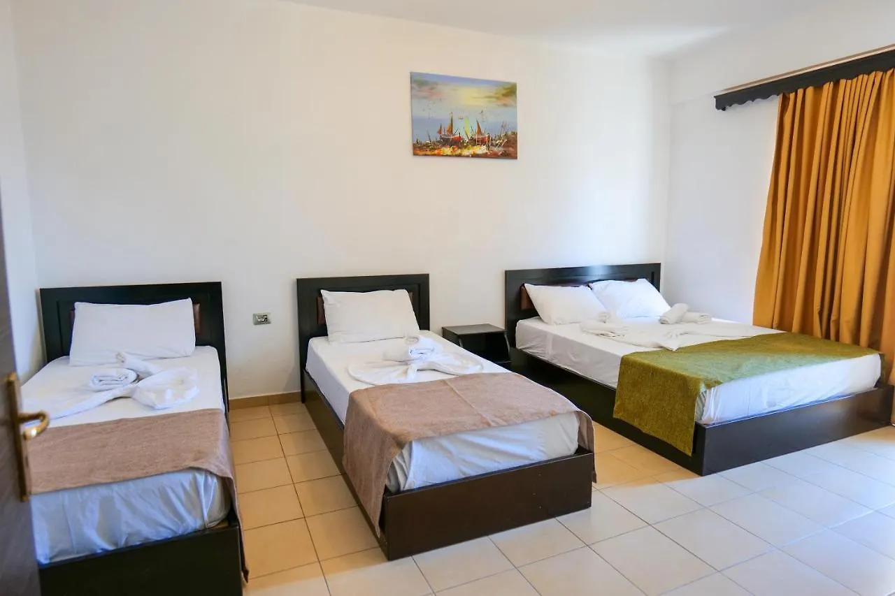 Verano Hotel Sarandë 3*,  阿尔巴尼亚