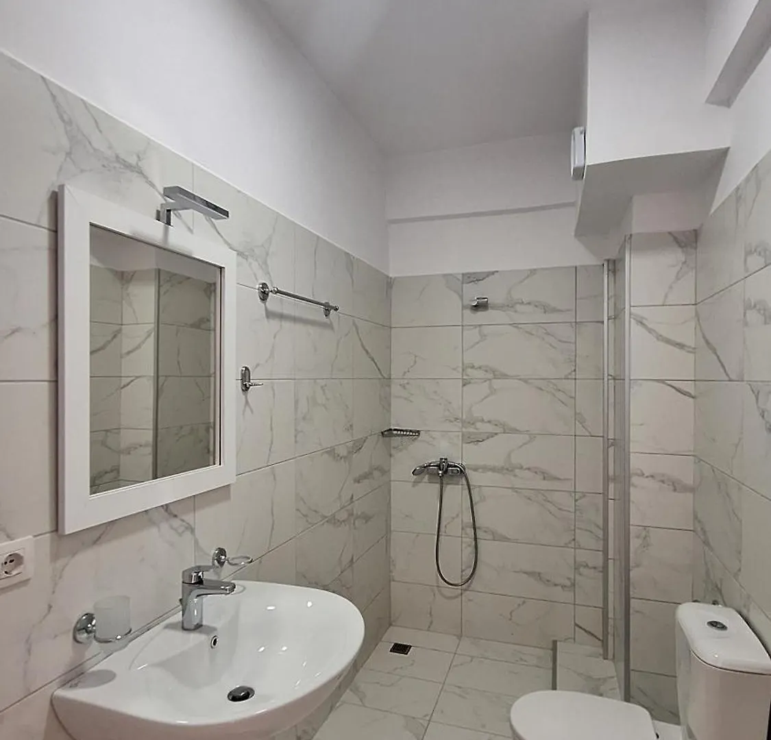 ***  Verano Hotel Sarandë Albania