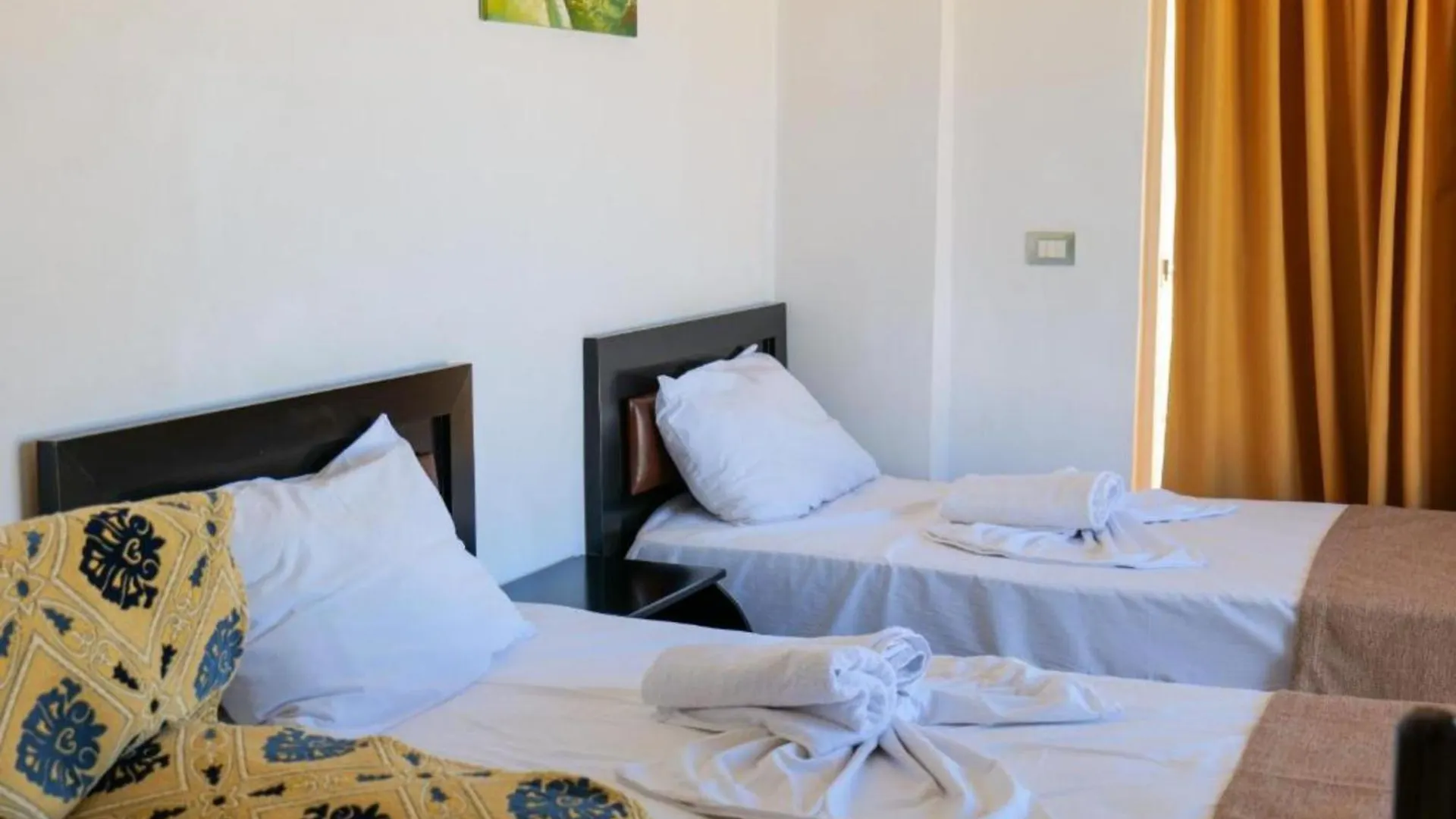 ***  Verano Hotel Σαράντα Αλβανία