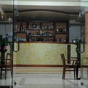 Hotel Chicago, Sarandë